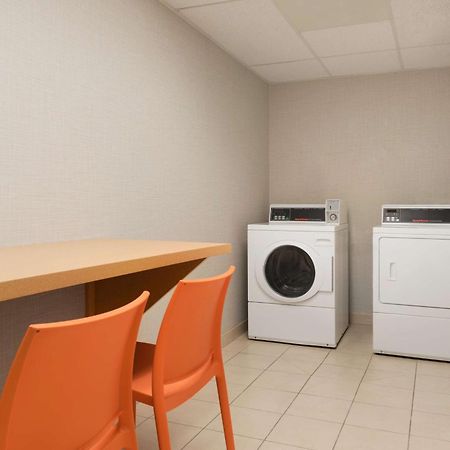 Homewood Suites By Hilton Madison West Экстерьер фото