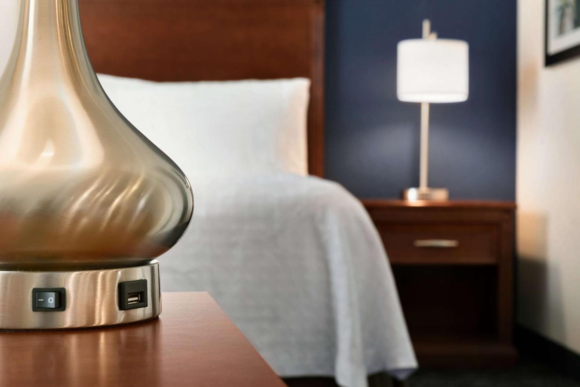 Homewood Suites By Hilton Madison West Экстерьер фото