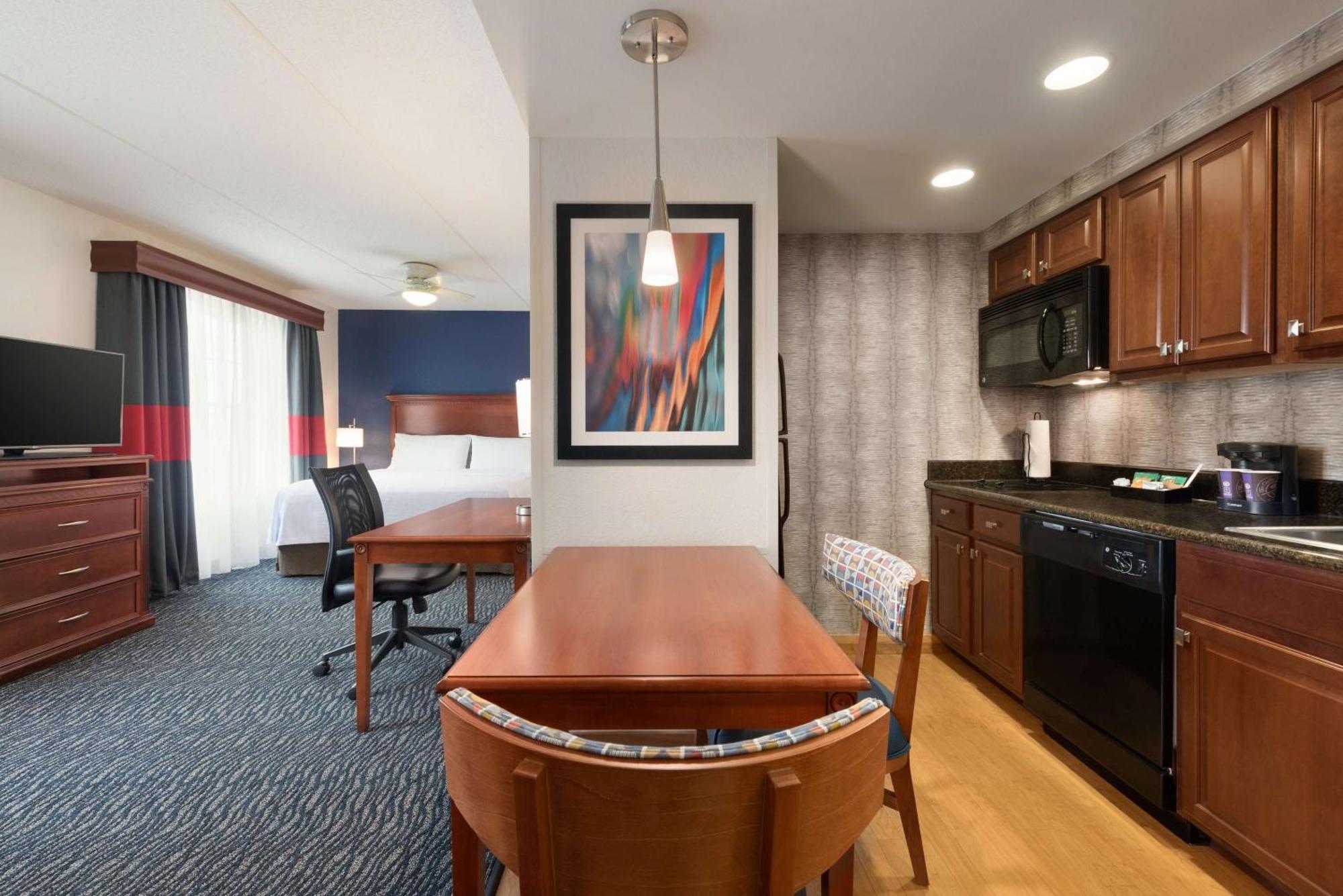 Homewood Suites By Hilton Madison West Экстерьер фото